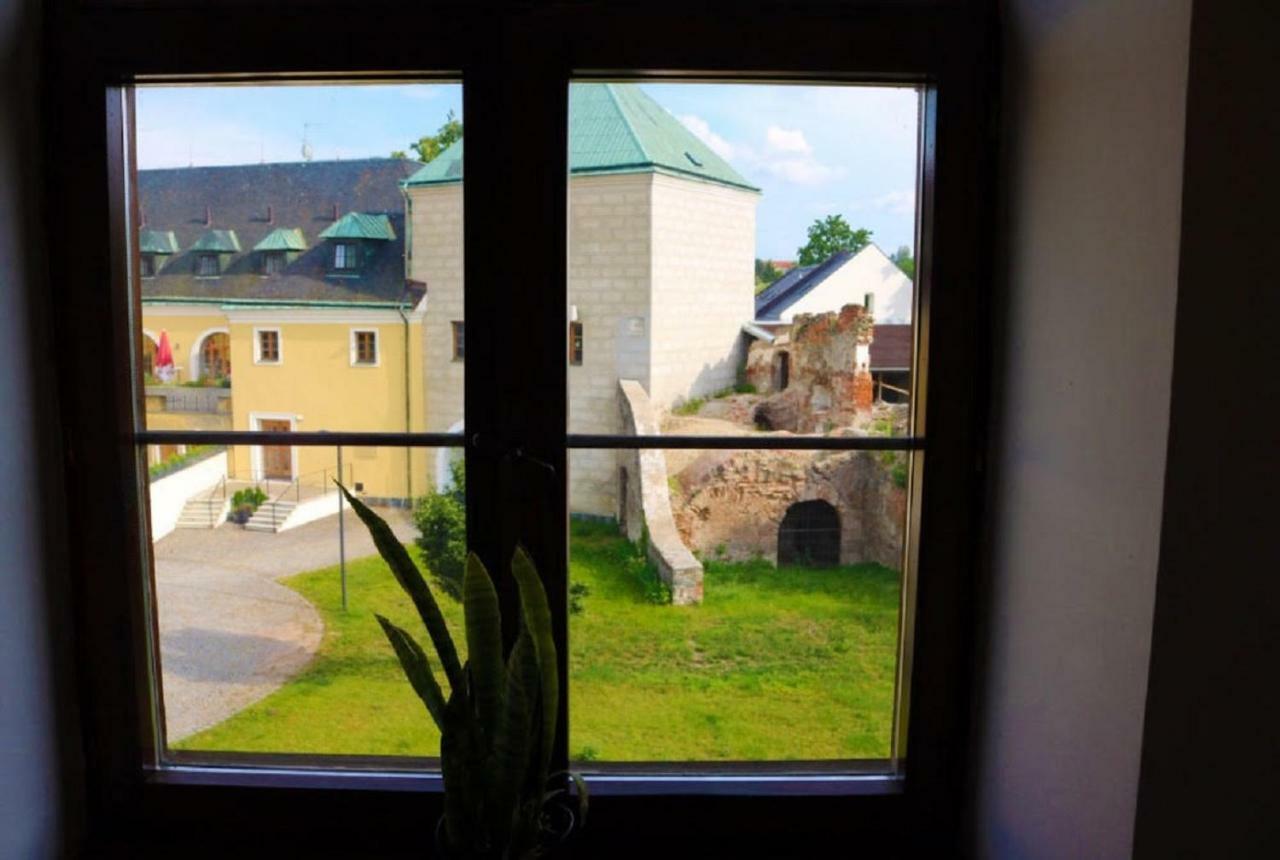 Penzion A Pivnice Varna Velká Bystřice Exterior foto